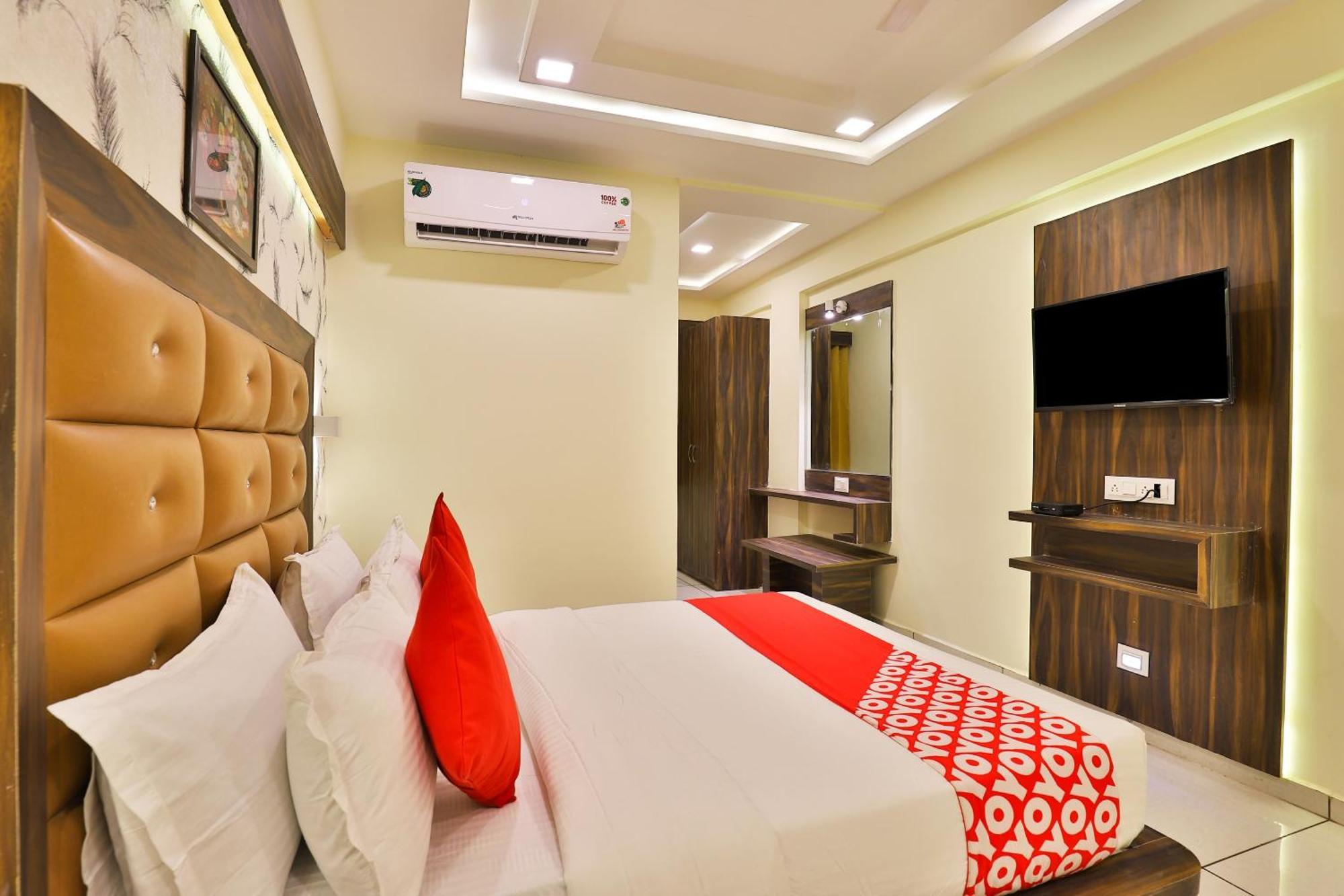 Hotel O Silver Palace Batwa Ngoại thất bức ảnh