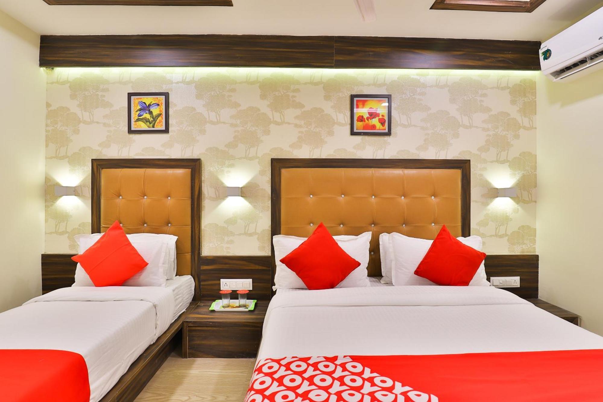Hotel O Silver Palace Batwa Ngoại thất bức ảnh